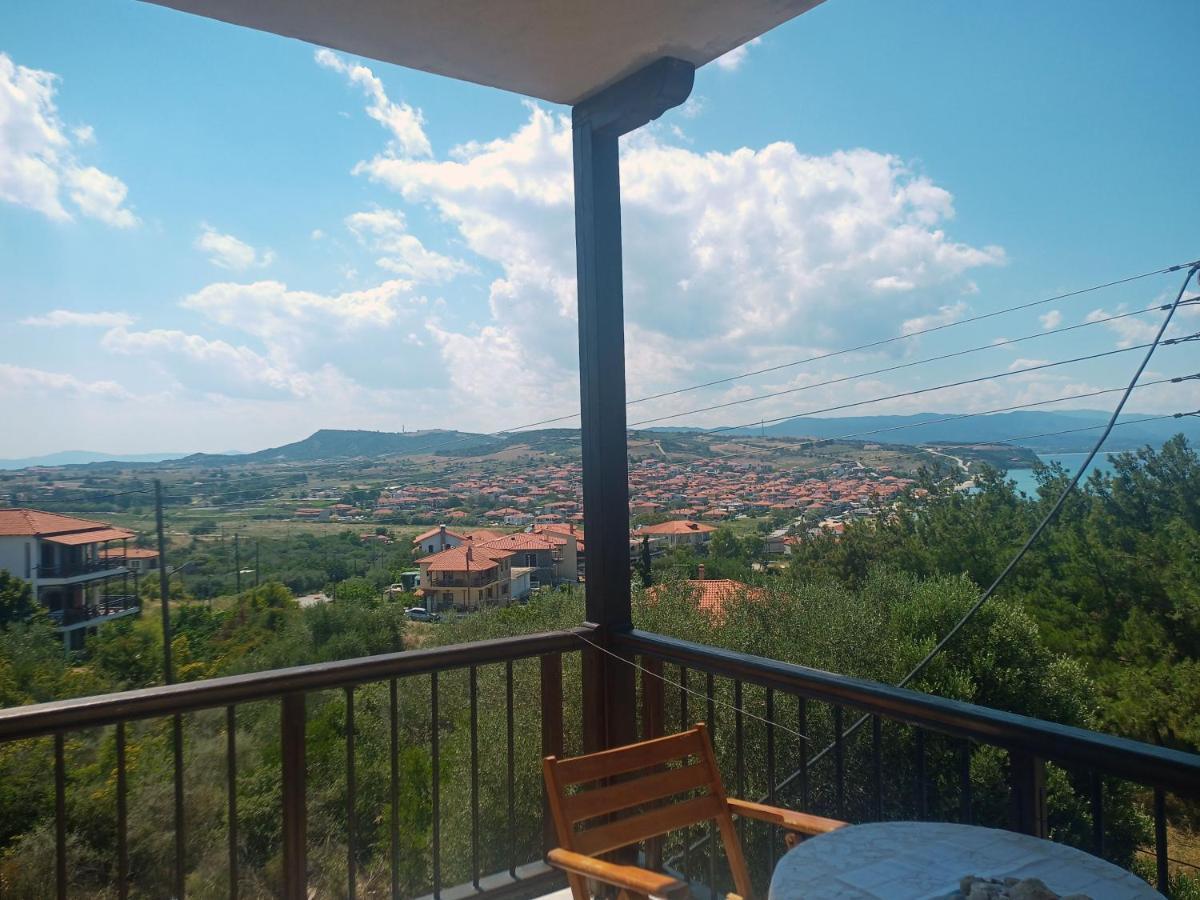 Apartment μεζονετα