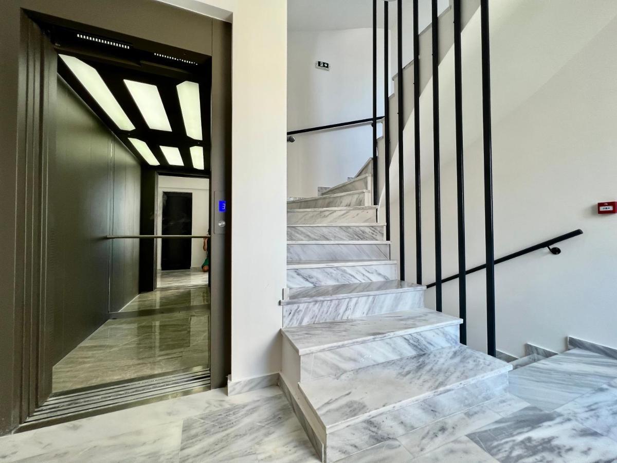 M & M - Boutique Apartment Athens