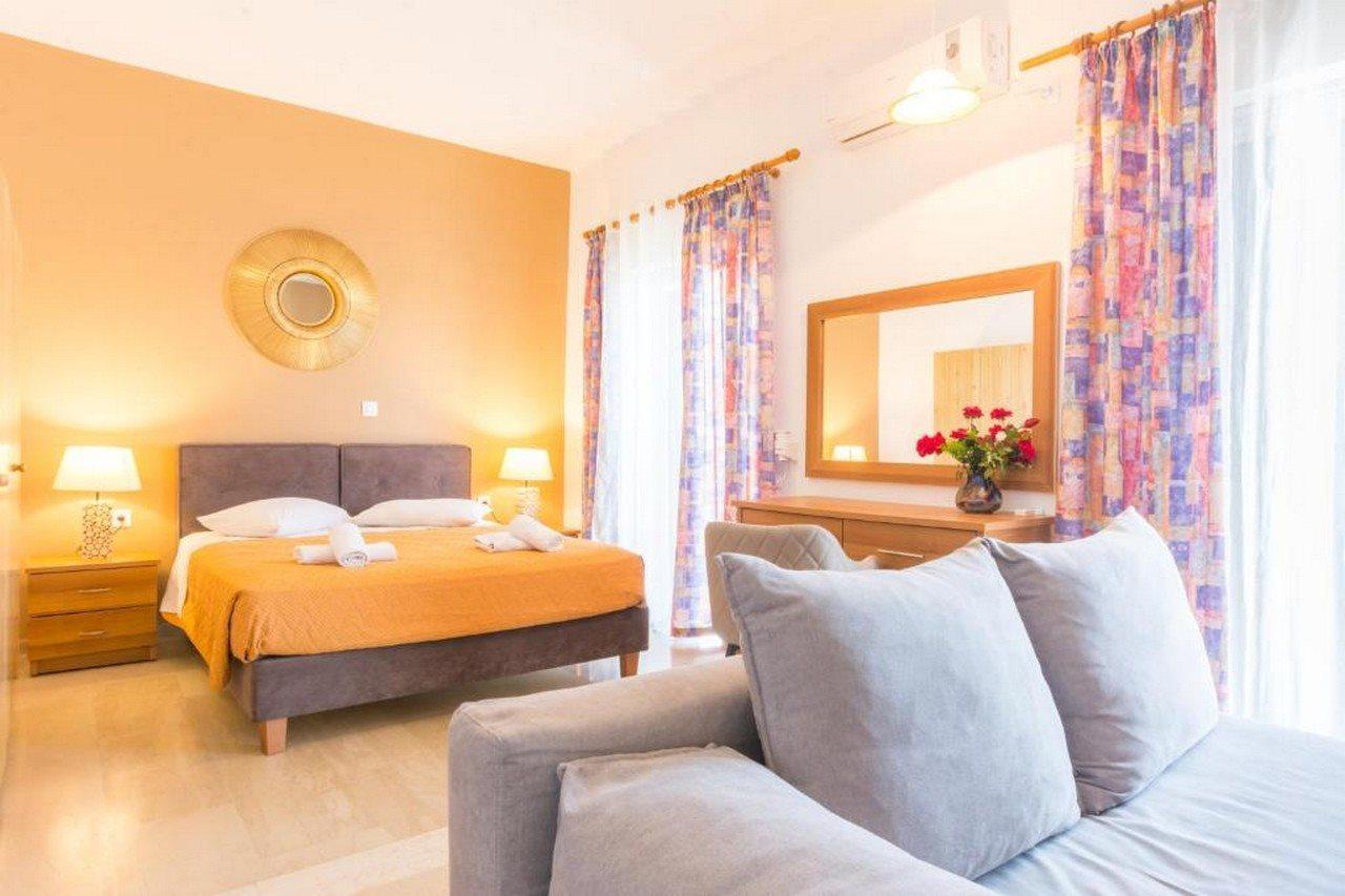 Vlassis Apartment Mesongi
