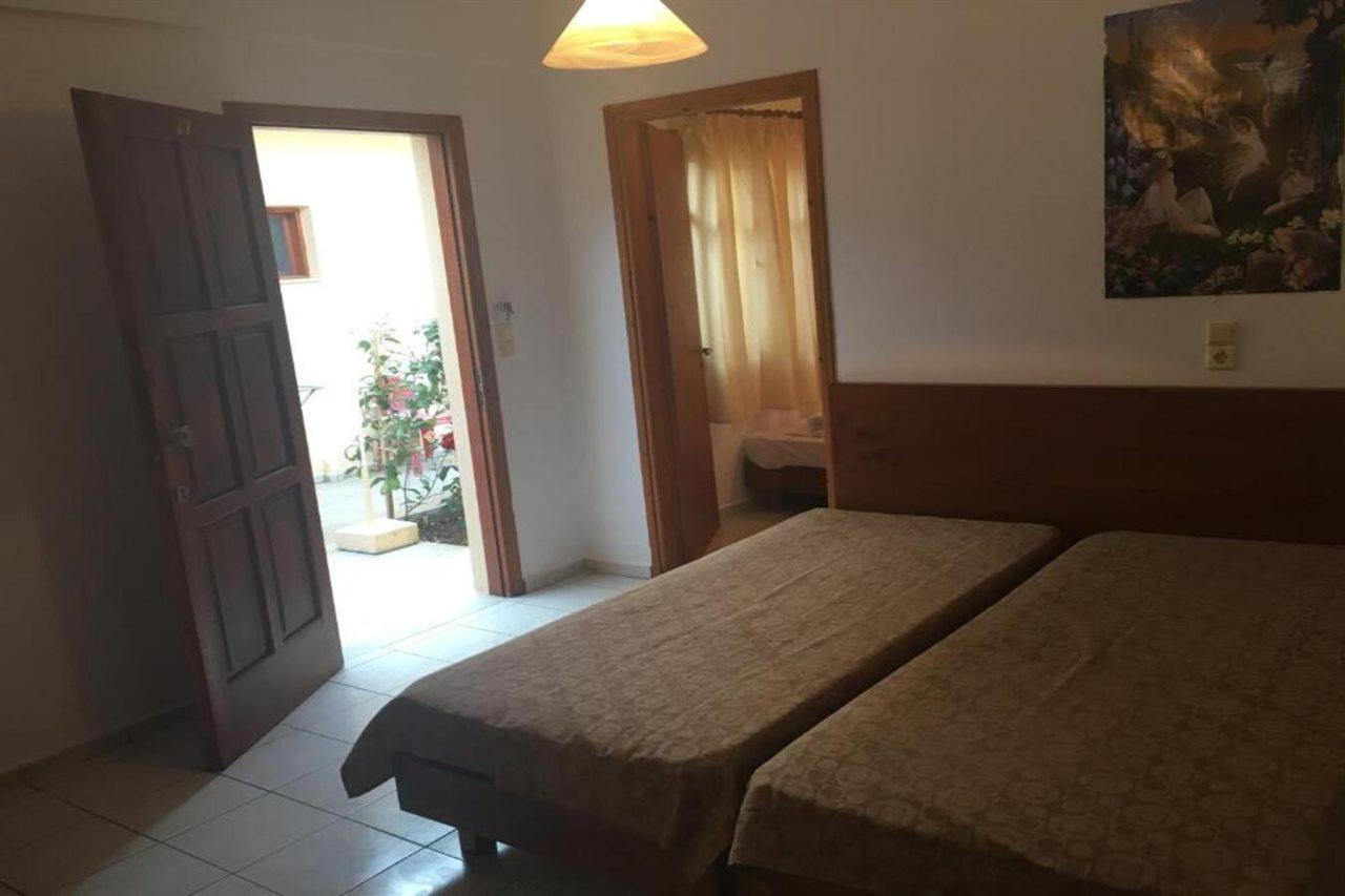 Litsa Efi Apartment