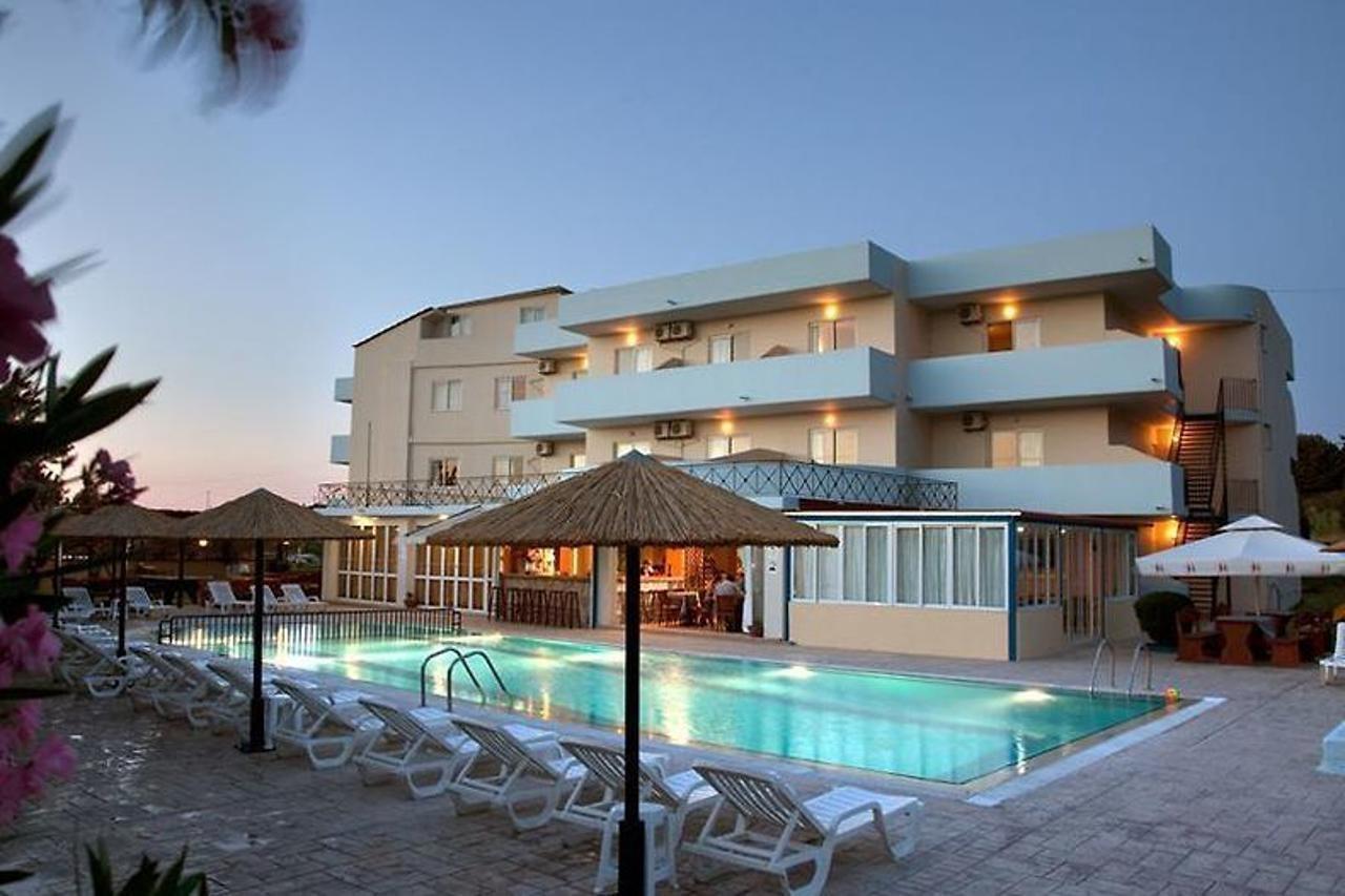 Sun And Sea Apartment *