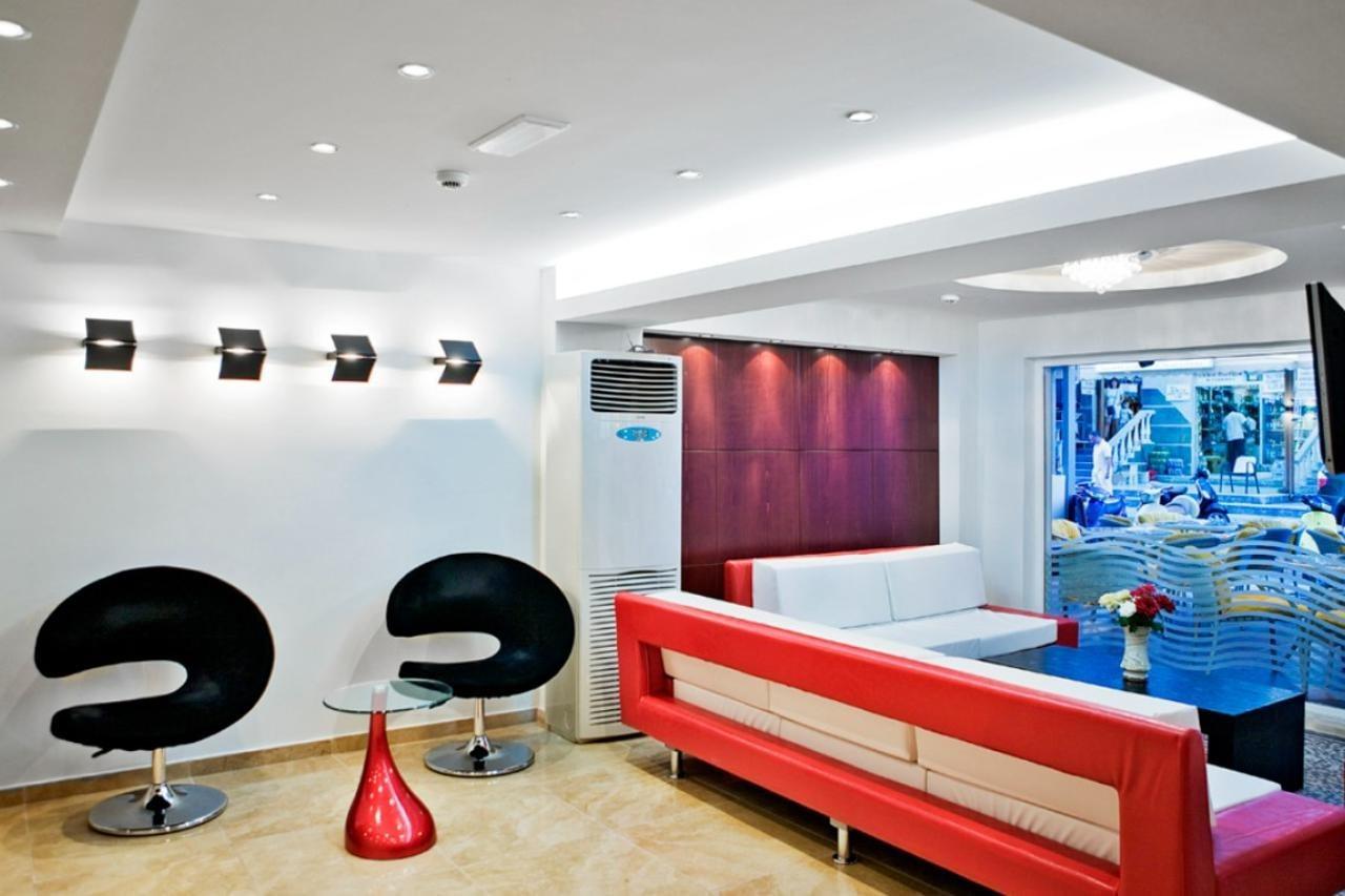 Hotel Ambassador 2*