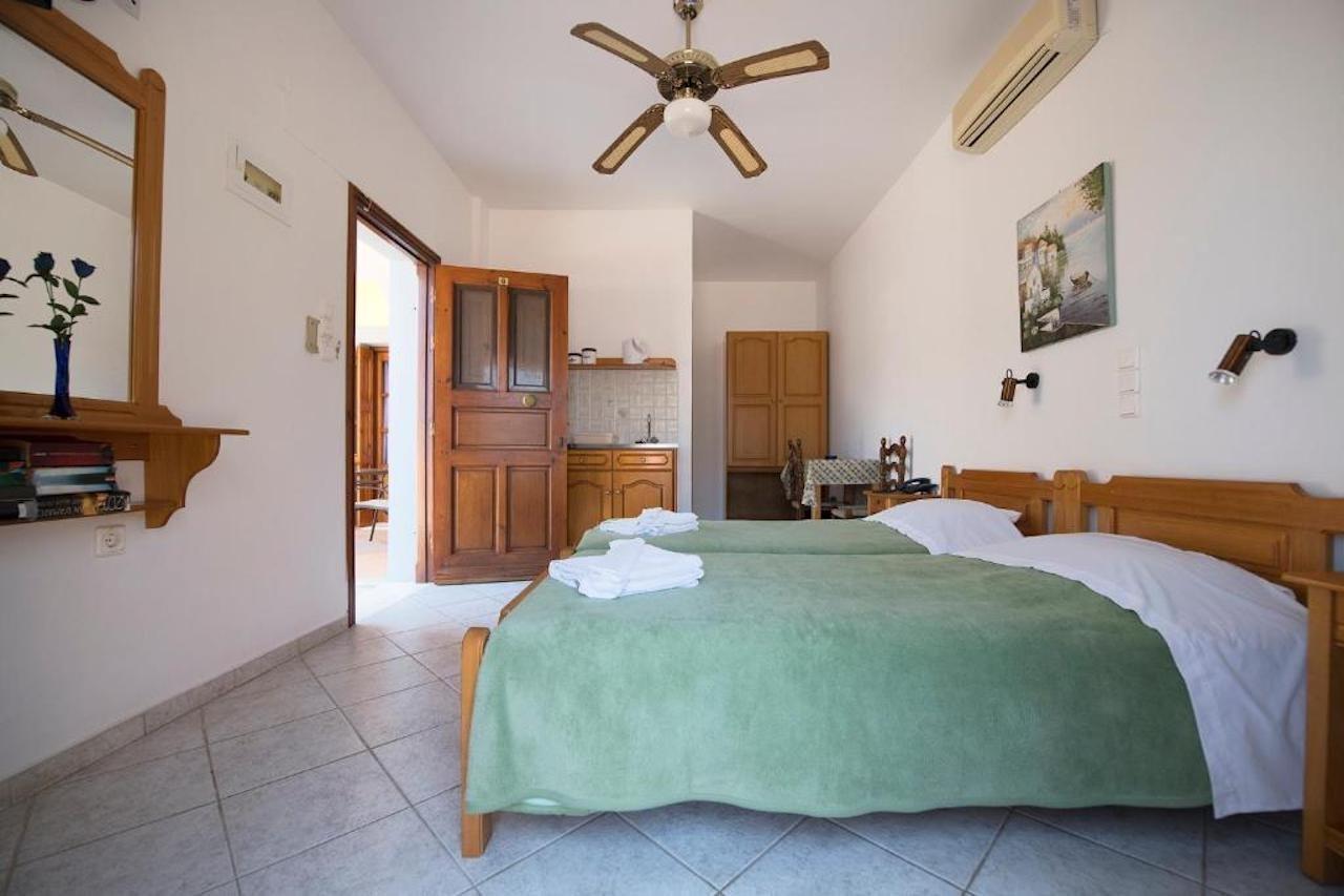 Amphitrite Apartments * Masouri