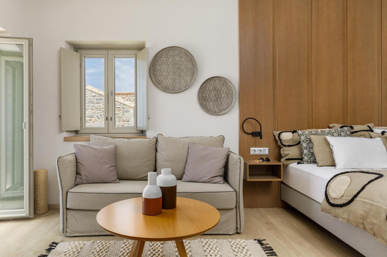 Salvia Areopolis Hotel 3*