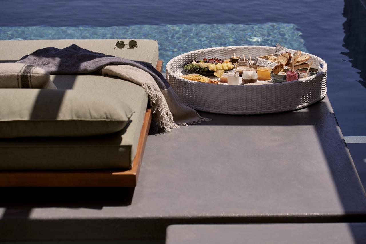 Archipelagos Hotel