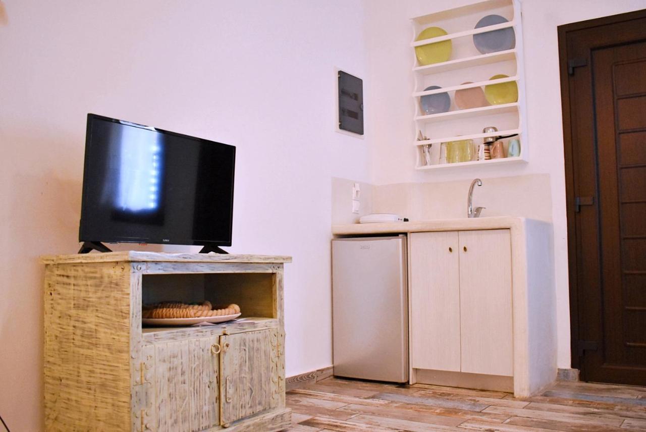 Tzamaros Studios