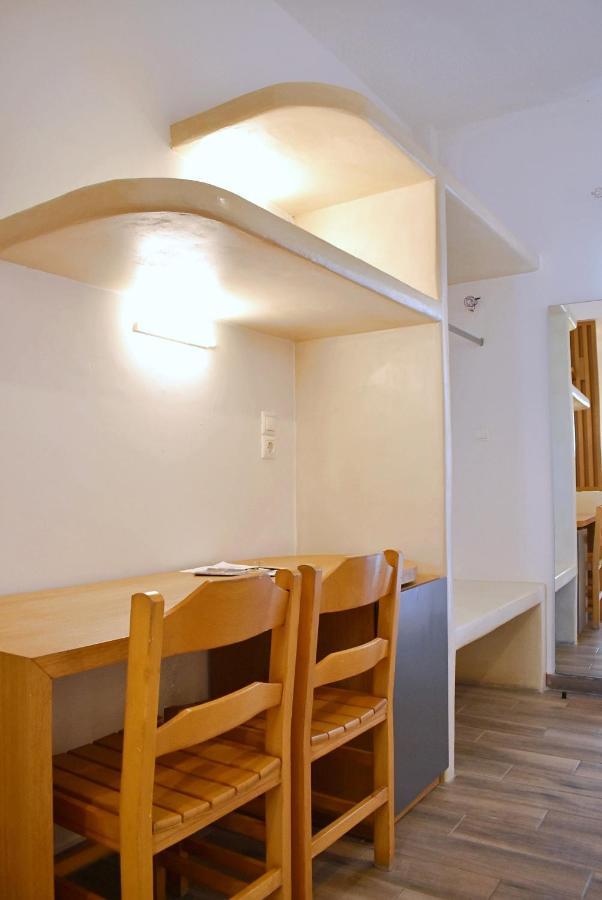 Tzamaros Studios Apartment Merichas