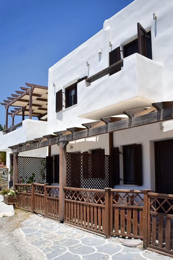 Apartment Tzamaros Studios