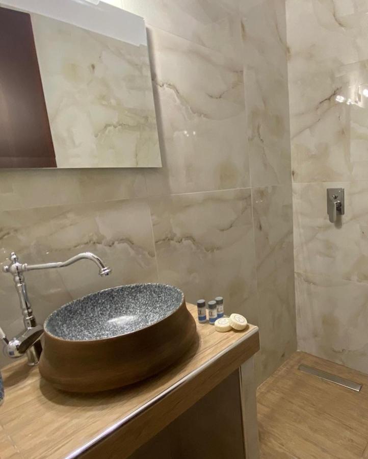 Guestrooms