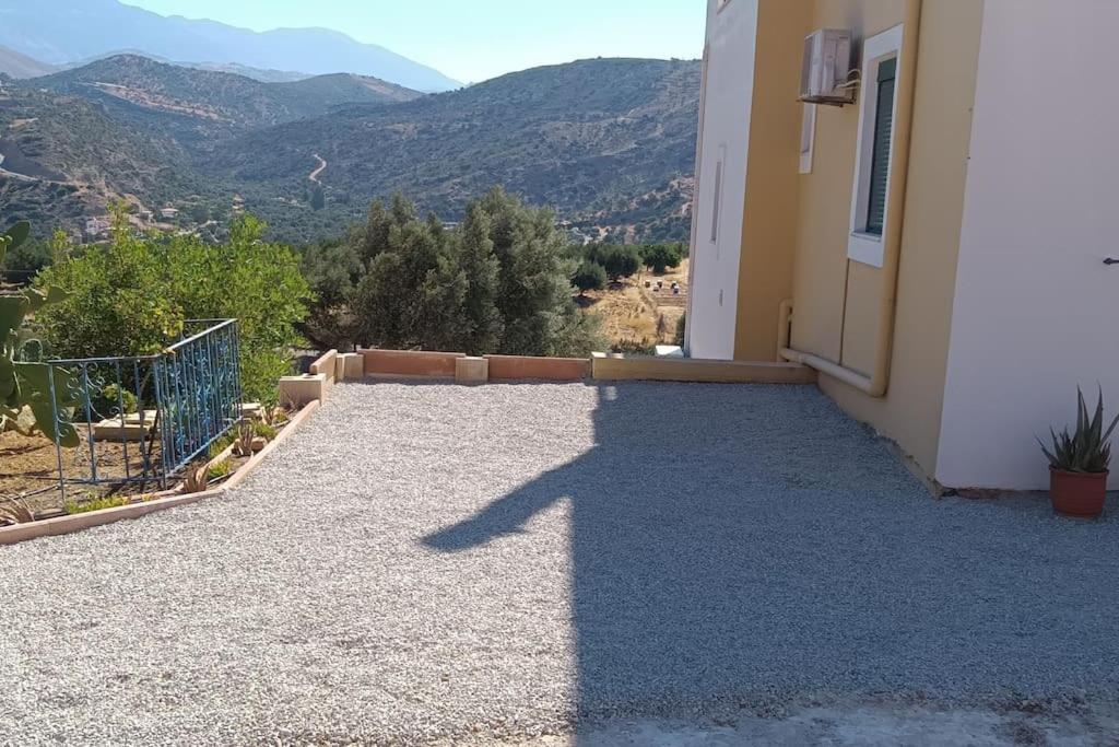 Holiday home το σπίτι που σε ταξιδεύει