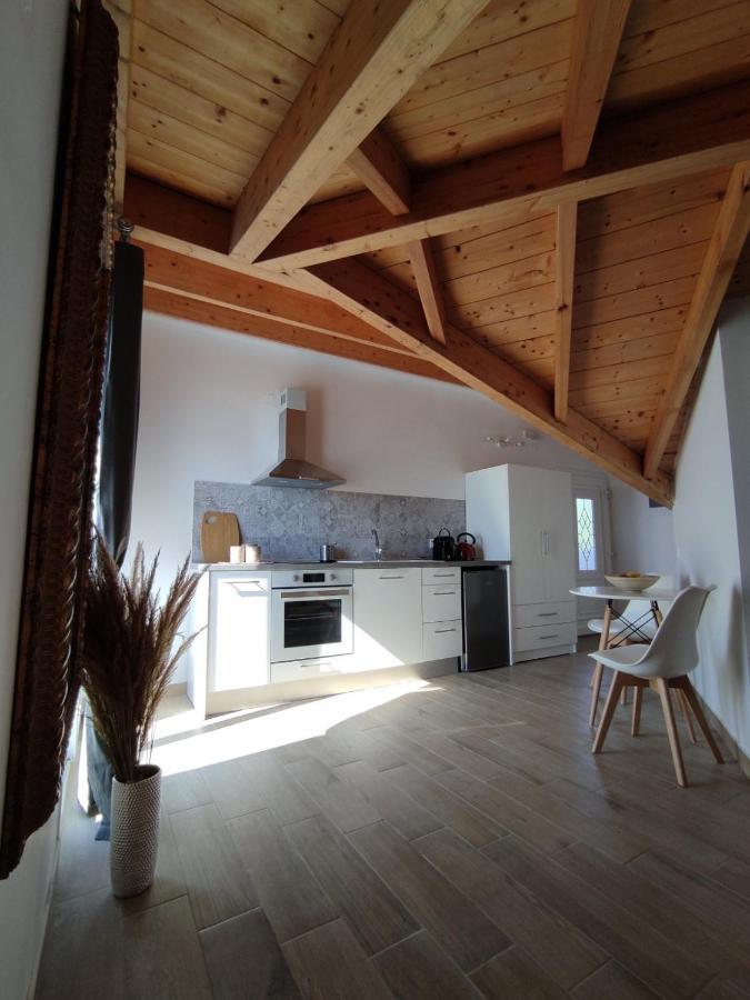 Nereides Aparthotel *