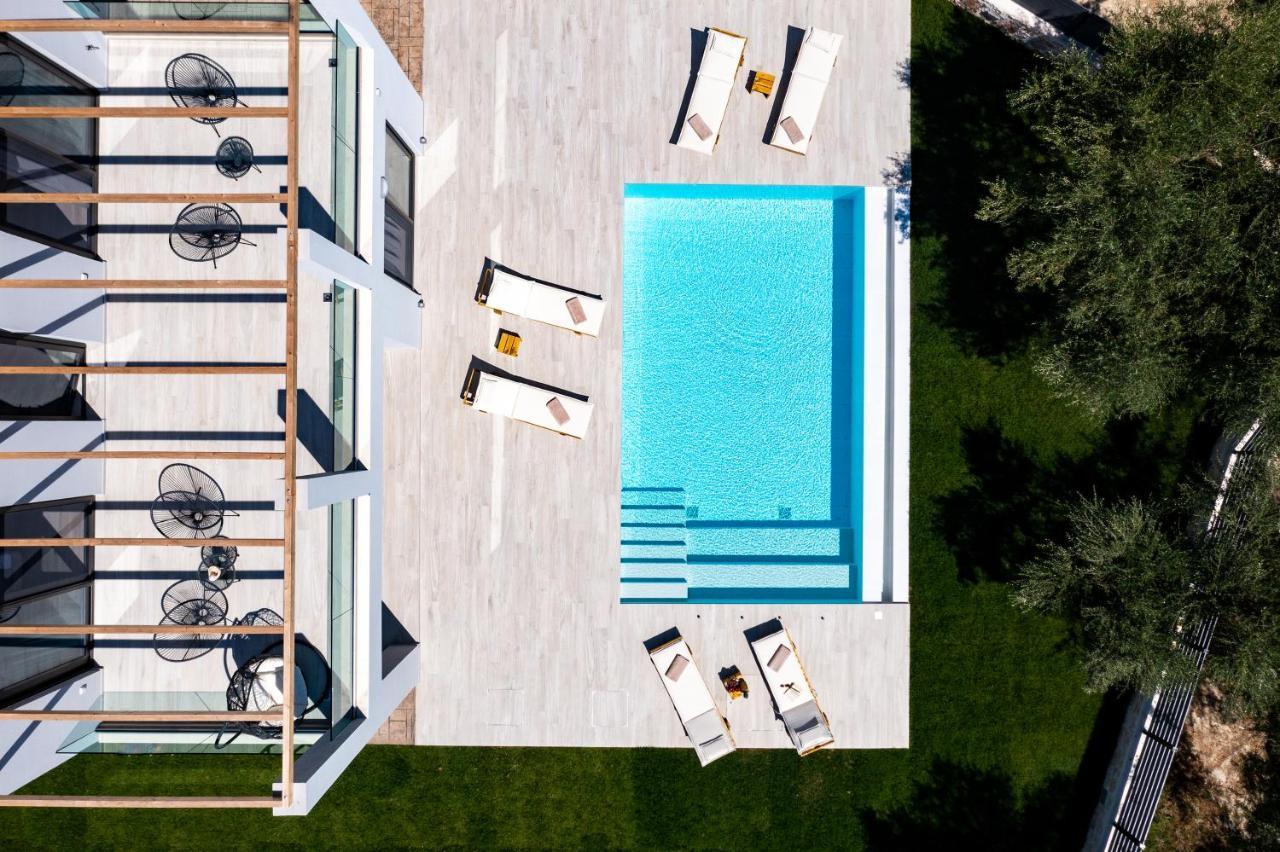 Ariadne Elegant Villa
