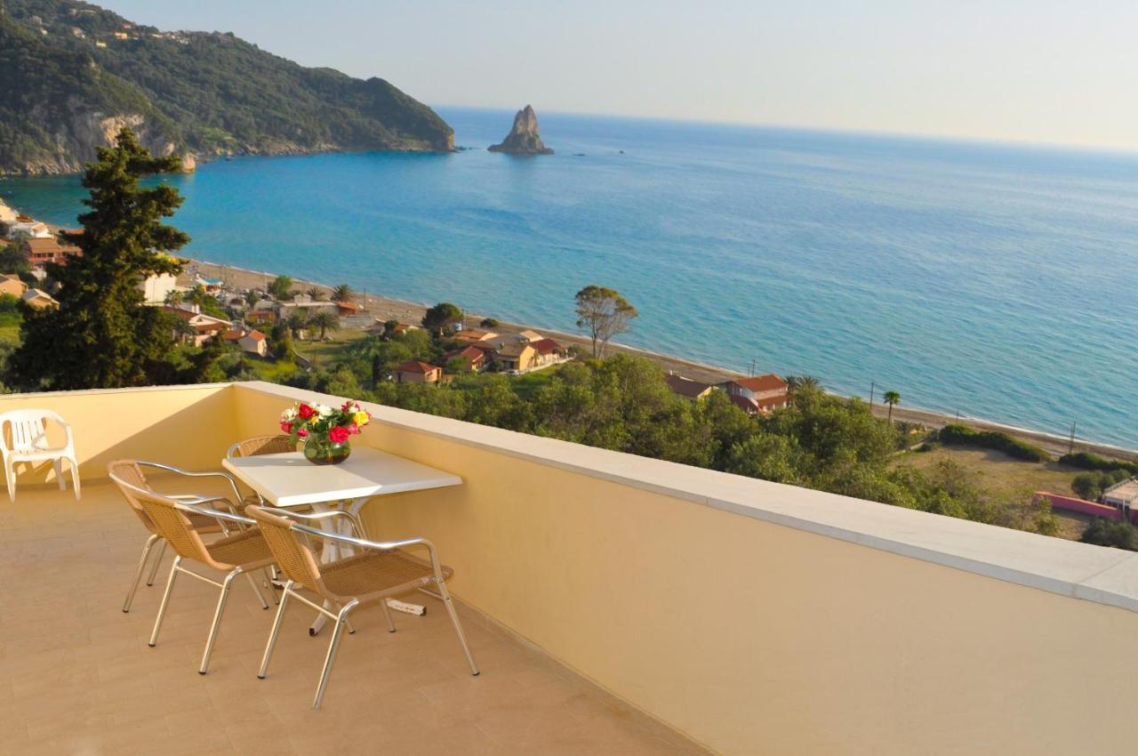 Apartment Maria With Pool And Panorama View - Agios Gordios 1 *
