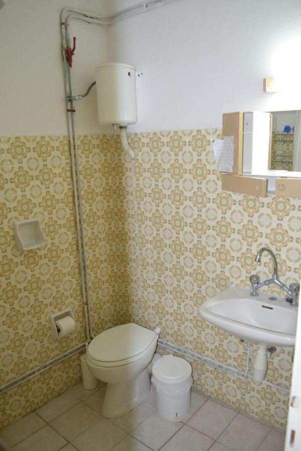 Apartment Lantzos *
