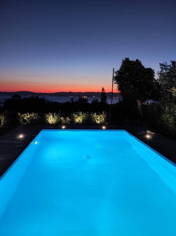 Evilenia Luxury Apartment