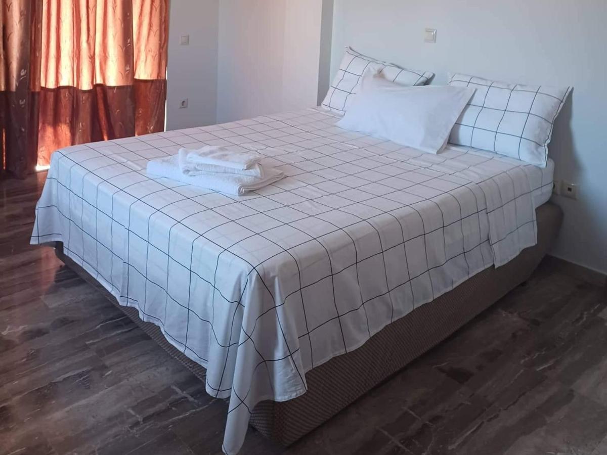 Apartment Glyfada-elliniko *