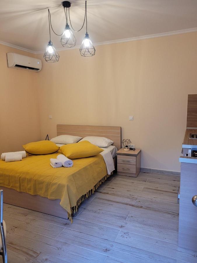 Kleanthi And Kostas Studios Apartment *