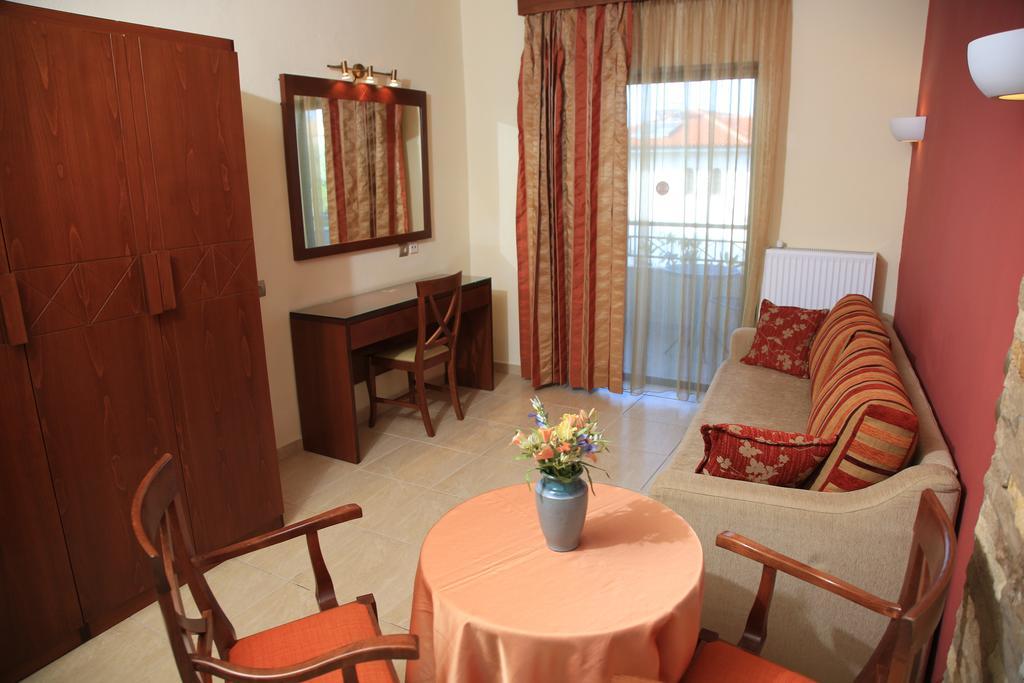 Hotel Zeus Afytos