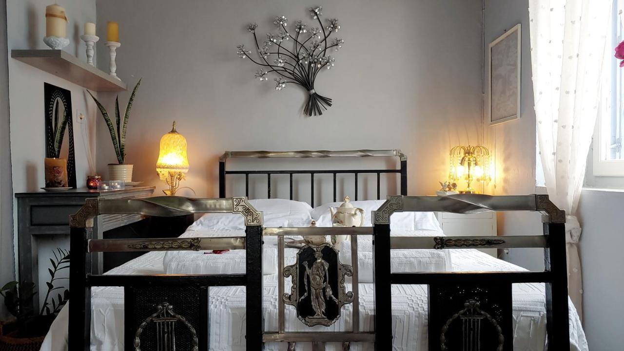 Apartment Giannos & Eleni Traditional In Center Adamantas (Milos)