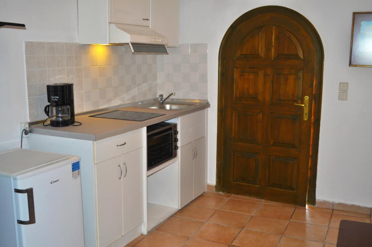 Apartment Maria With Pool And Amazing View - Agios Gordios