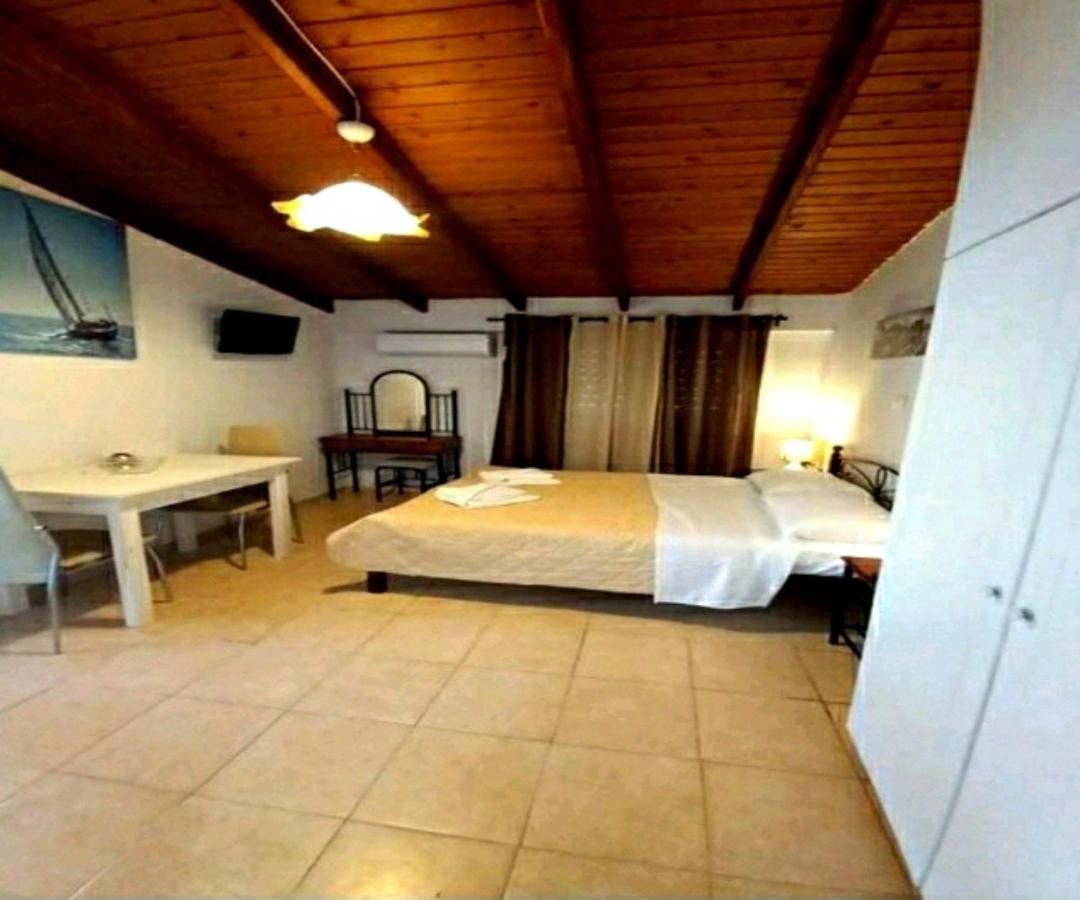 Holiday home House By The Sea 4 *