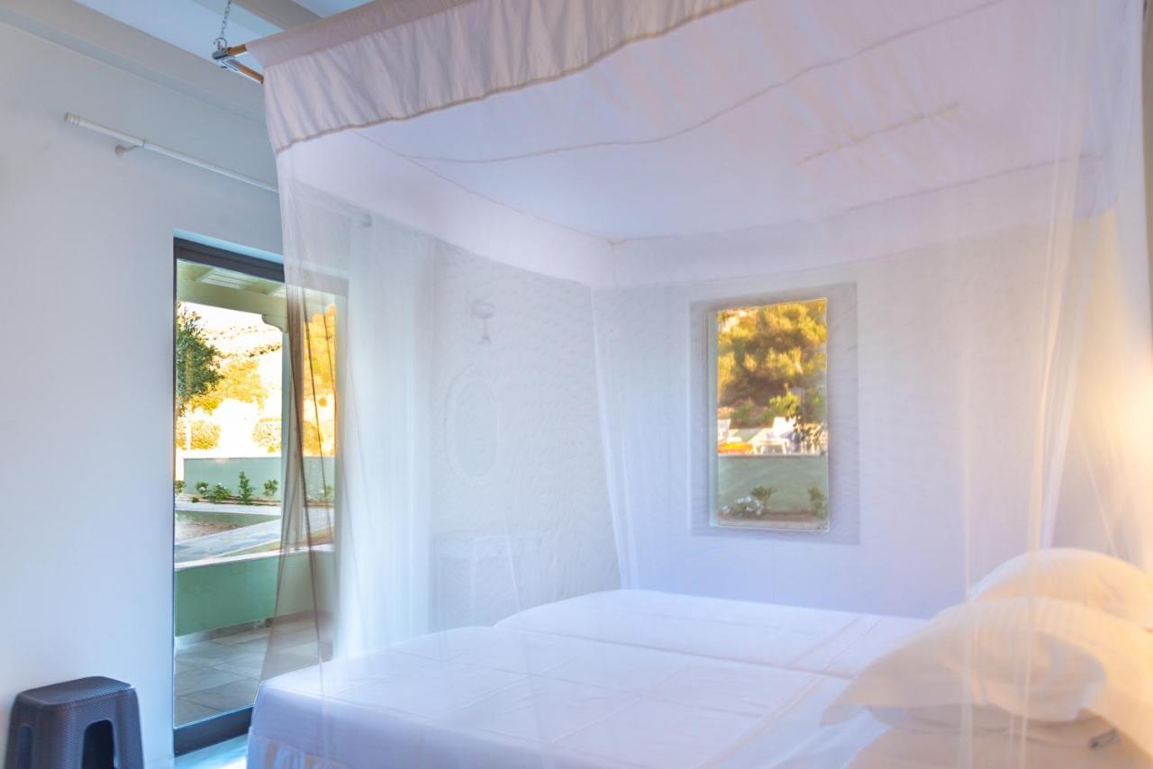 New - Manika - 3br 3ba Pool Agia Fotia (Sitia)