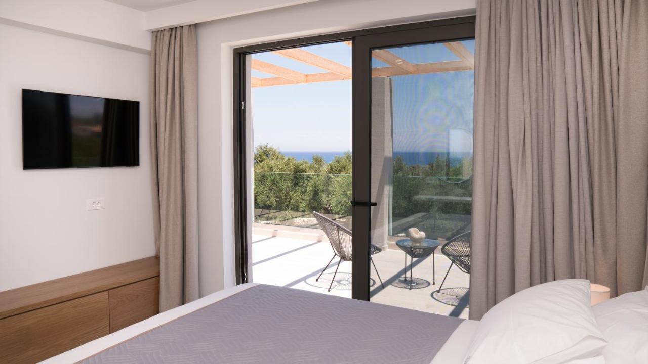 Ariadne Elegant Villa