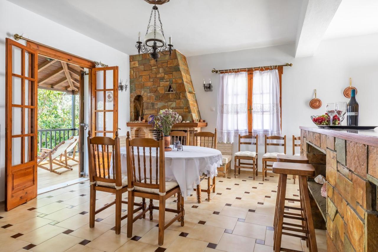 Ourania Apartment