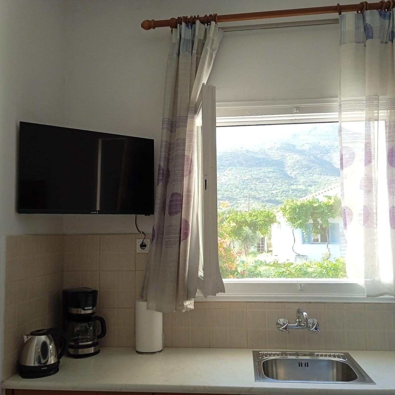 Apartment Elli & Marathokampos