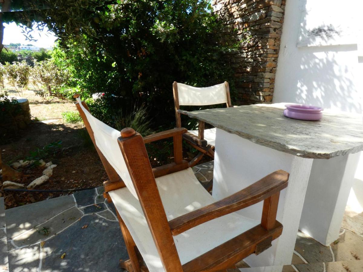 Aparthotel το κατἑ Artemonas