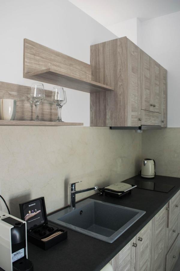 Blue Side Apartment Pefki (Evia)