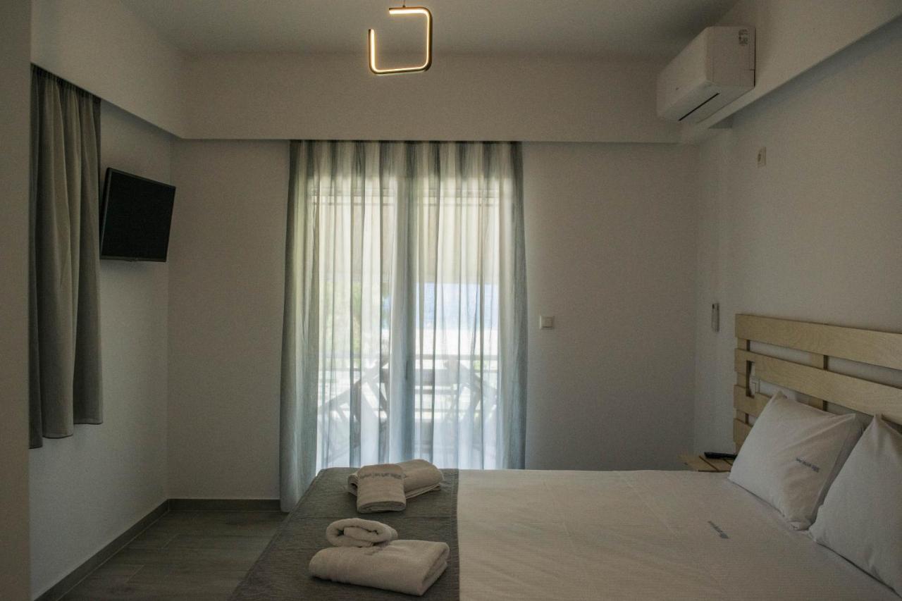 Blue Side Apartment