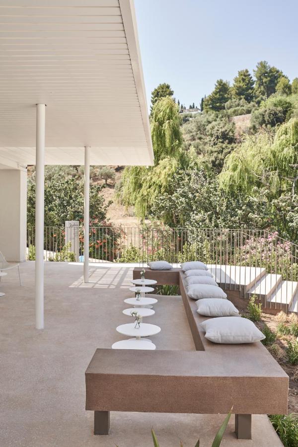 Hotel Radisson Plaza Skiathos 4*