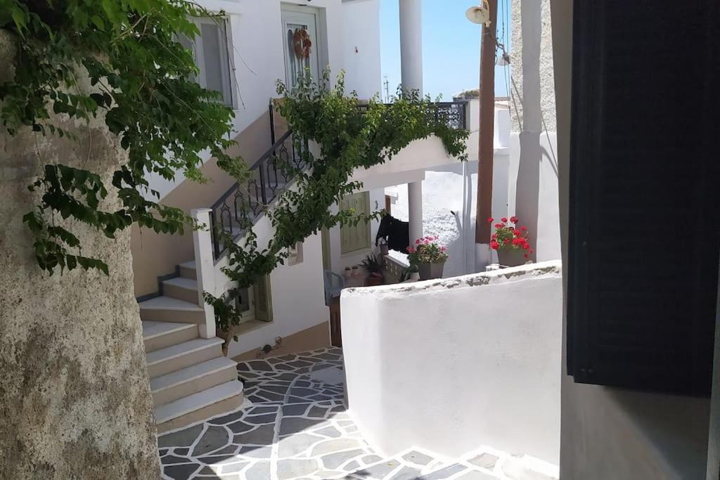Naxion Esti - διαμονή στην παλιά χώρα της νάξου Holiday home