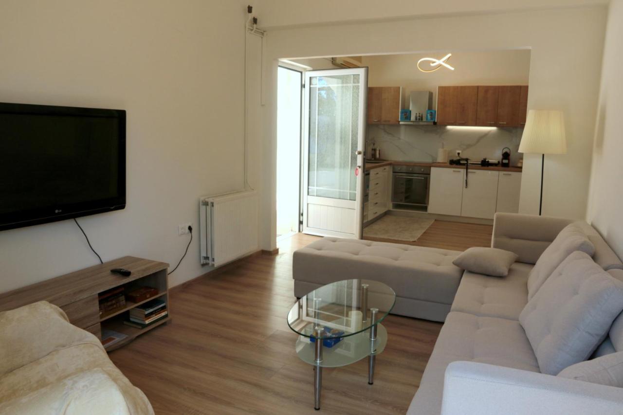 Ifigenias Agios Petros (Lefkada)