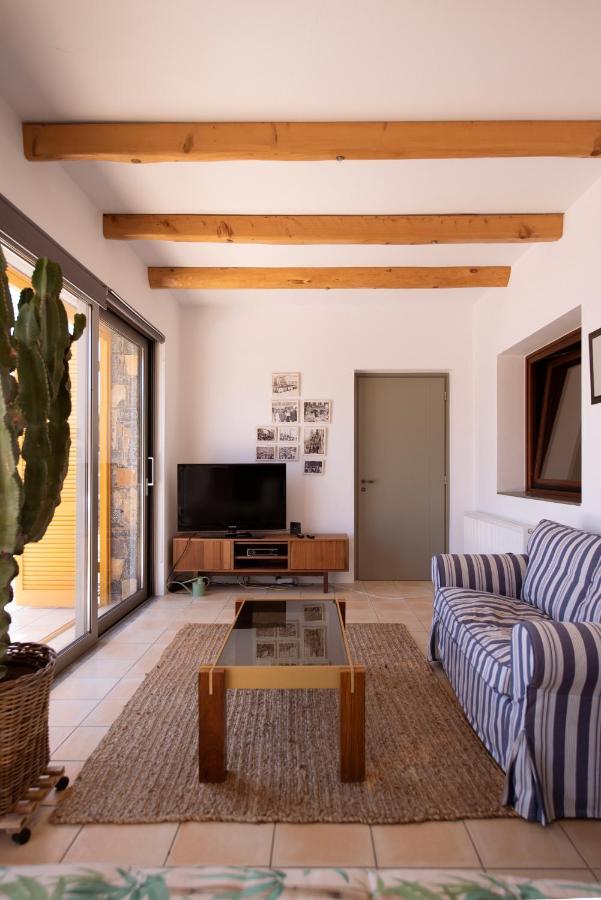 Villa Aiolos: Above The Sea, Within Agios Nikolaos (Crete)