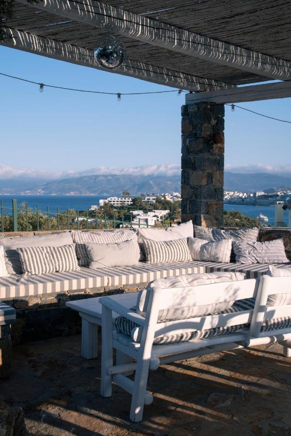 Aiolos: Above The Sea, Within * Agios Nikolaos (Crete)