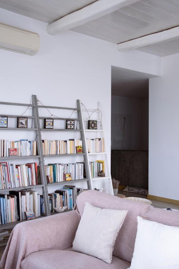 Villa Aiolos: Above The Sea, Within