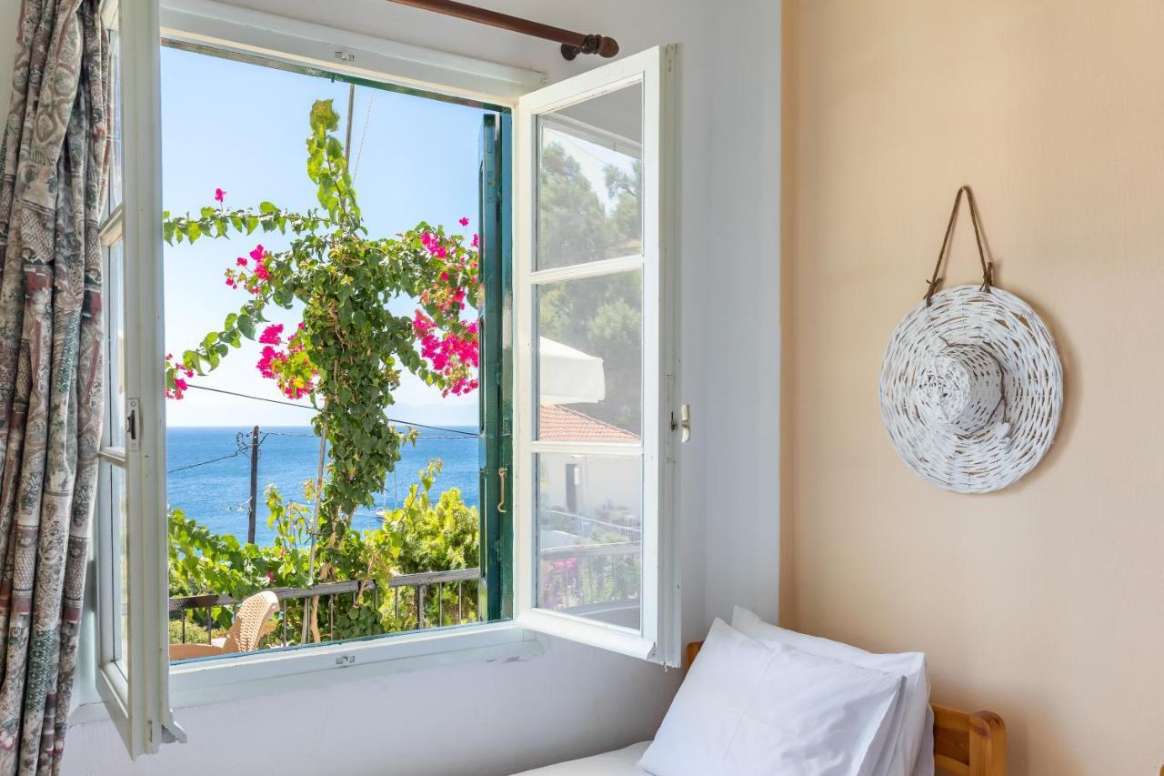 Stafylos Rooms Guest house 3*