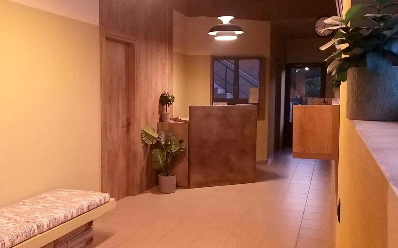 Petries Aparthotel Agioi Apostoloi (Evia)