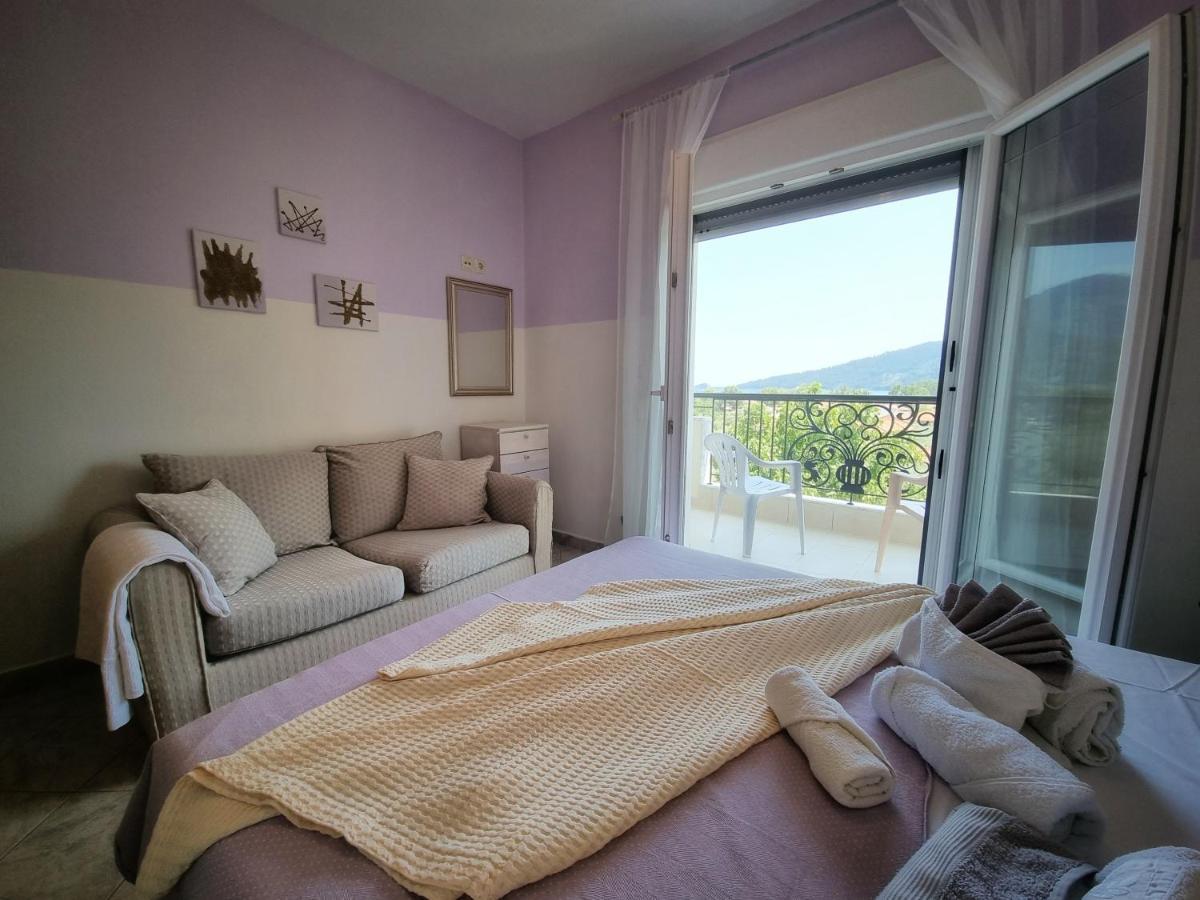 Physis - Seaview Maisonette