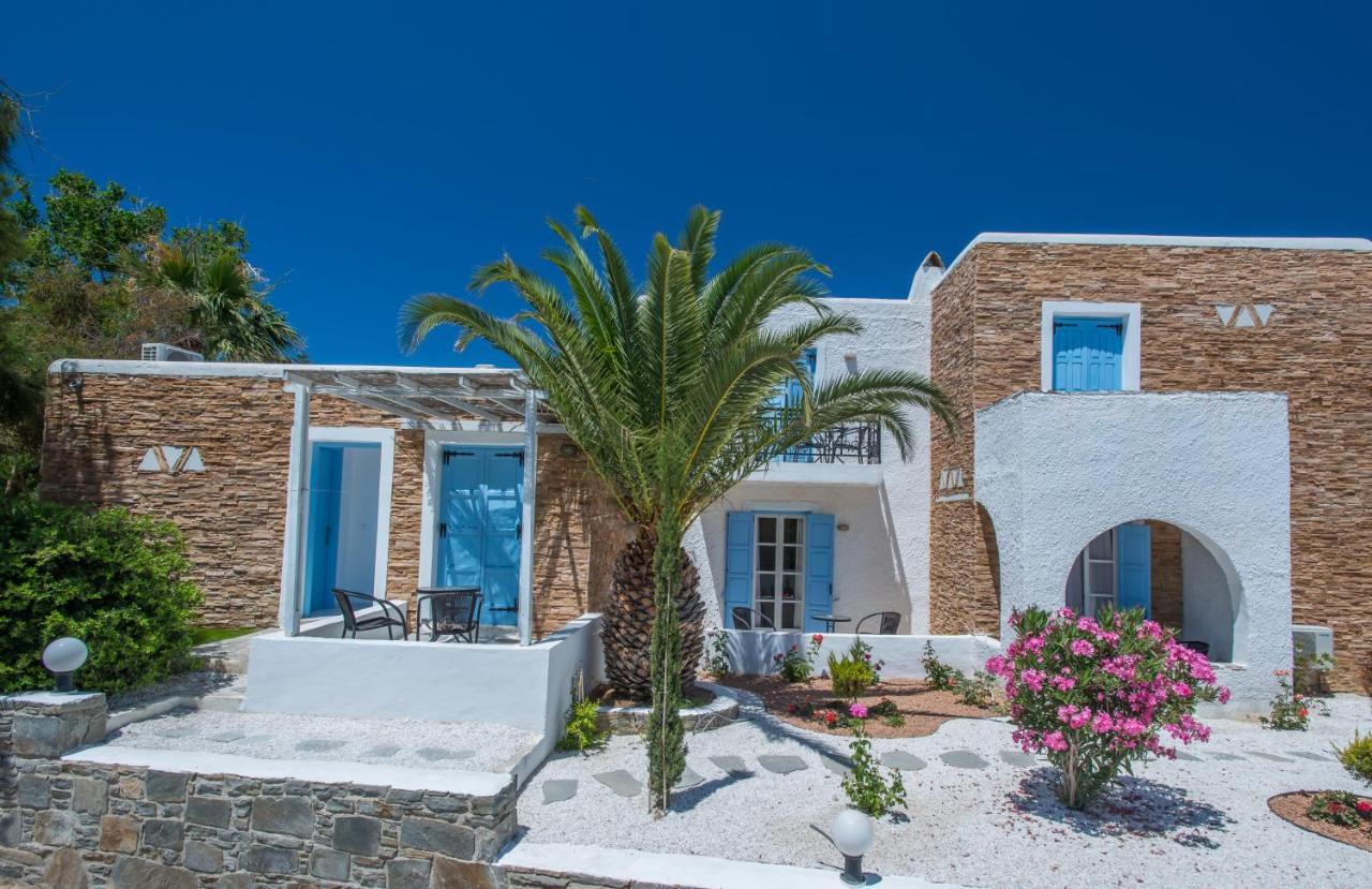 Naxos Holidays Hotel