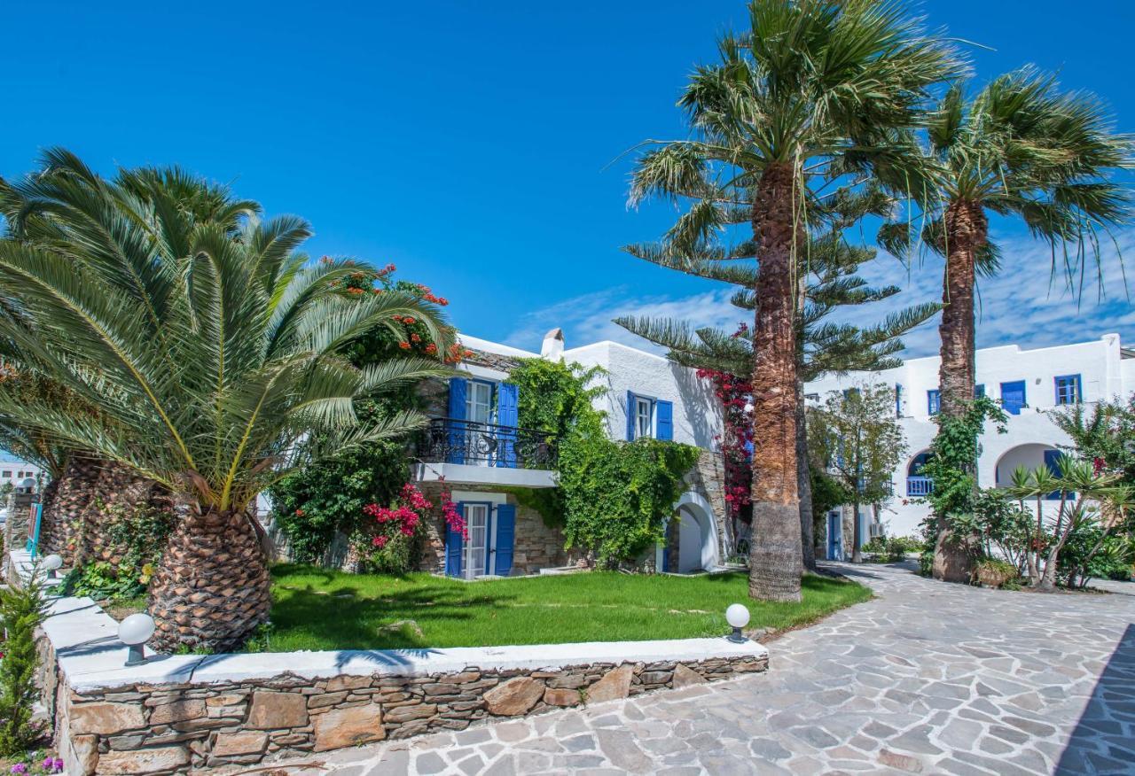 Naxos Holidays 3*