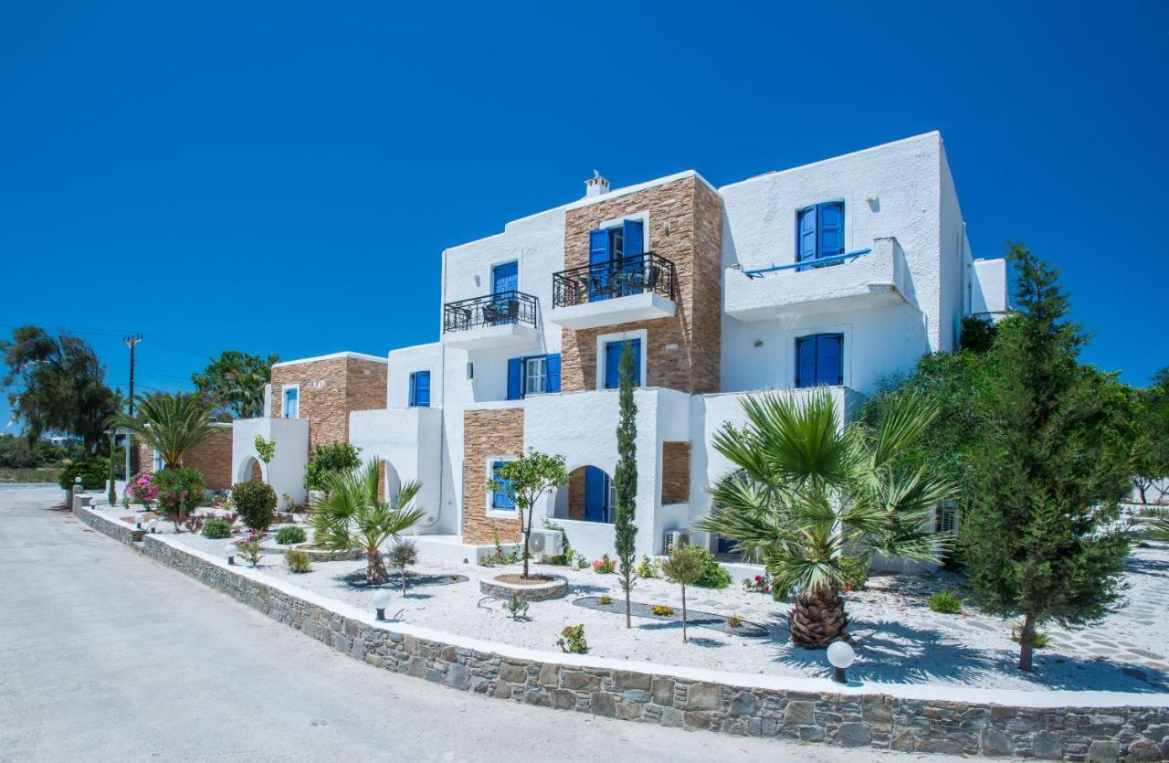 Naxos Holidays Hotel 3*