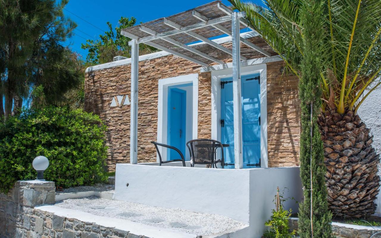 Naxos Holidays 3*