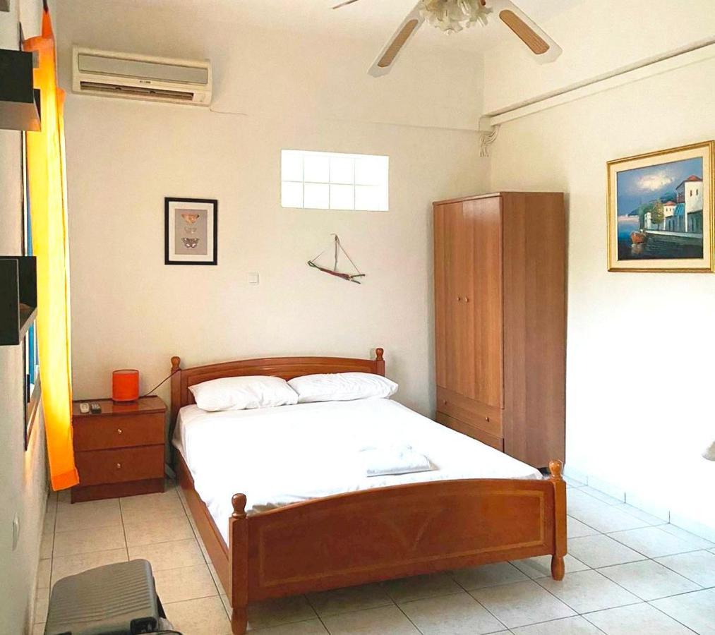 Apartment Sarantakis *