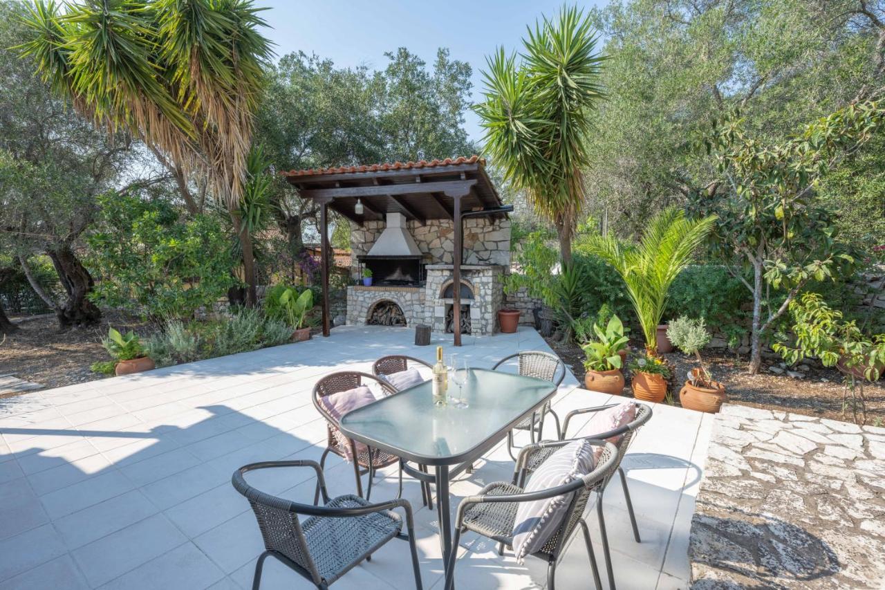 House Of Dimitra Villa *