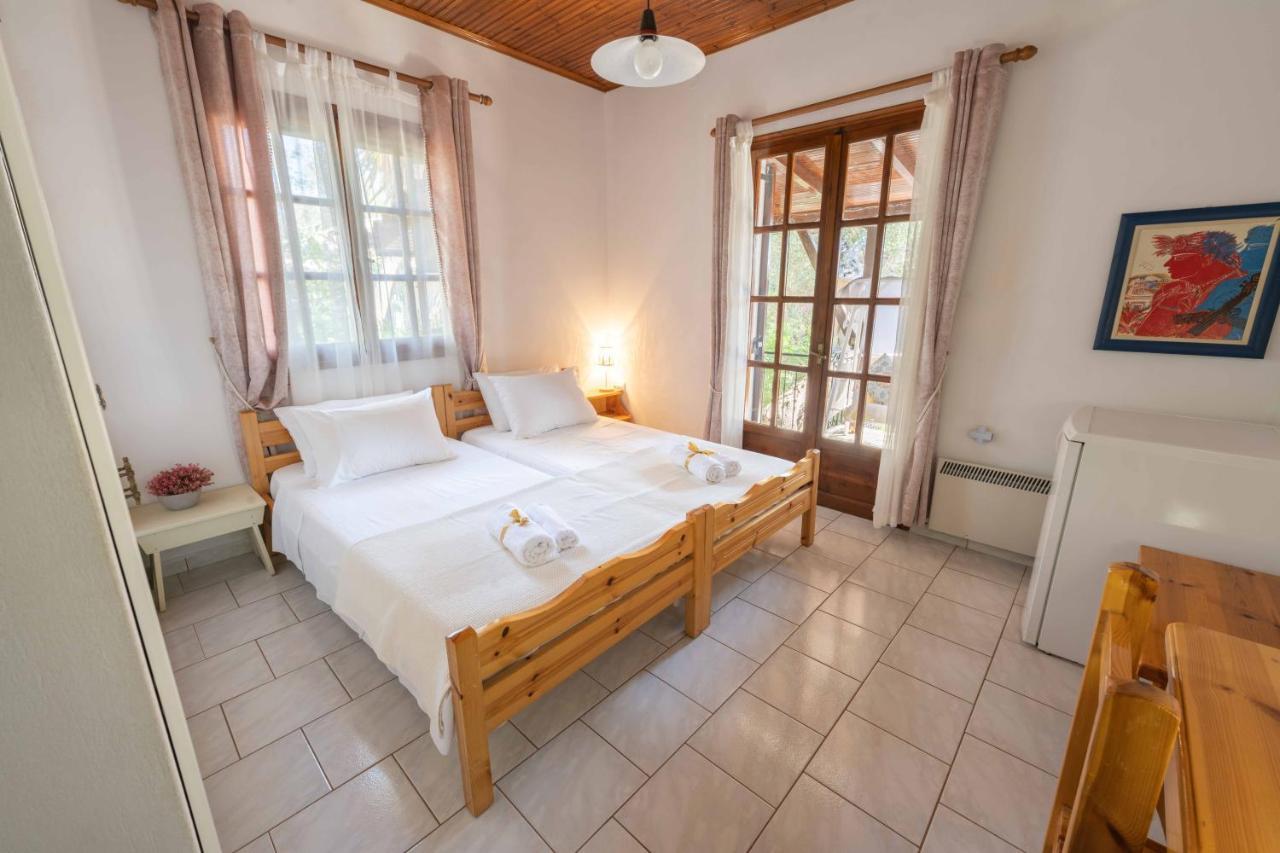 Villa House Of Dimitra Gaios