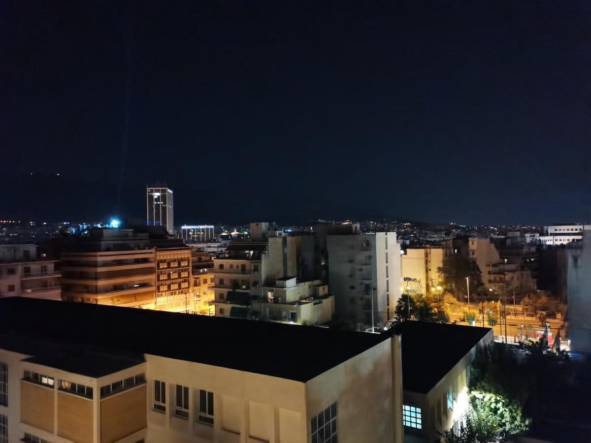 Penthouse Spacious W Super Wifi & Terrace, 2 Min From Metro Athens