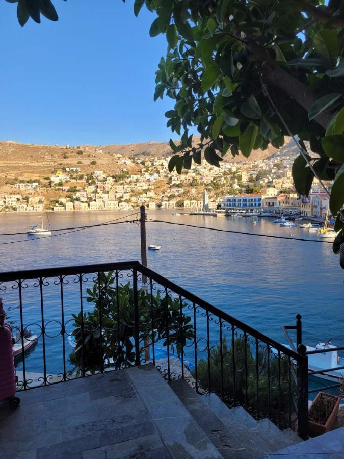 Kleanthi And Kostas Studios Apartment Symi
